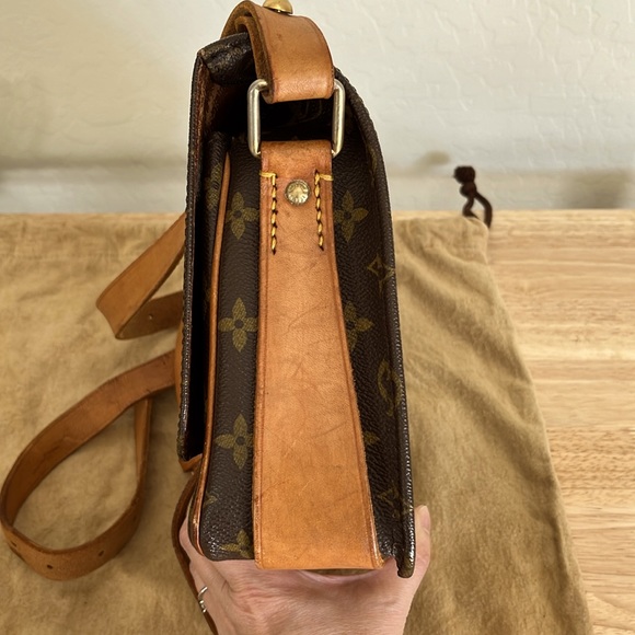 Louis Vuitton Cartouchiere - Picture 7 of 15